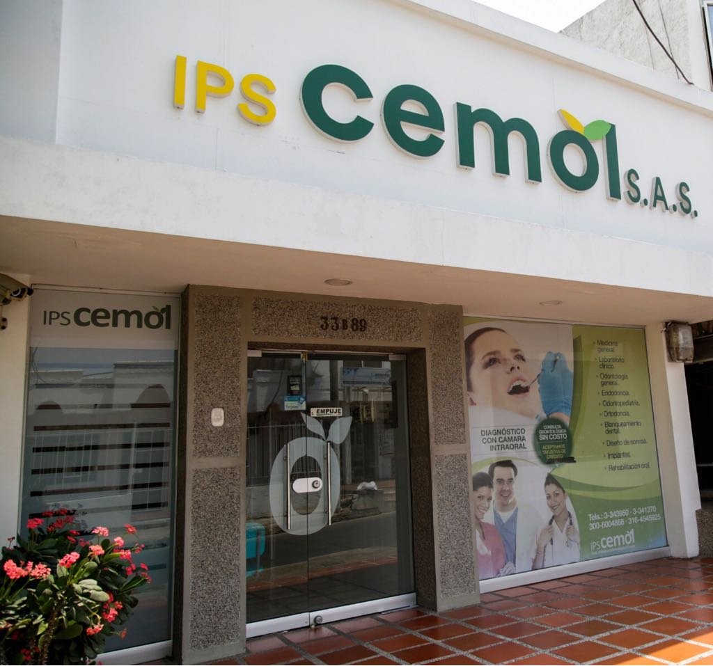 I.P.S. Cemol Frente Izquierdo